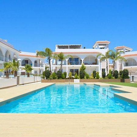 New Build Apartment On Beautiful Modern Complex Рохалес Екстер'єр фото