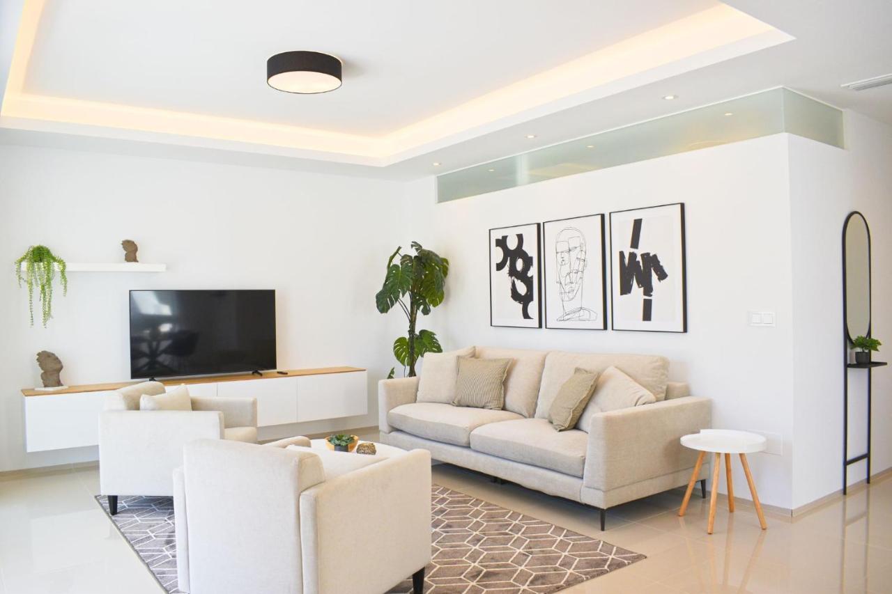 New Build Apartment On Beautiful Modern Complex Рохалес Екстер'єр фото